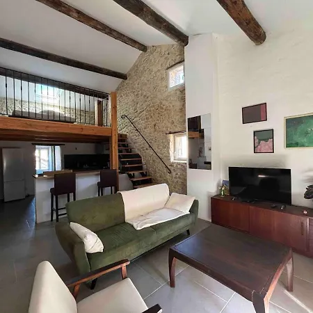 Apartment Atelier De Rochegude