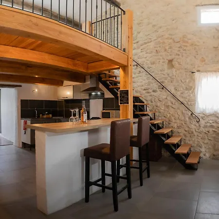 Atelier De Rochegude Apartment